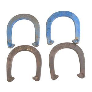 Horseshoes set of four ROYAL ST PIERRE Worcester MA Preowned